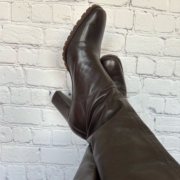 FRENCH CONNECTION Brown Leather Knee High Fashion Boots--6.5--EUC - Picture 6 of 15